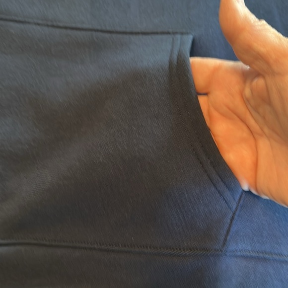 Woman Nautica Hoodie with V Neck and front pockets Size Medium Navy Blue - Picture 10 of 13